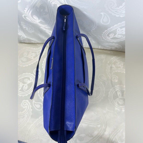 Tumi Cobalt Saffiano Tote - Picture 6 of 15